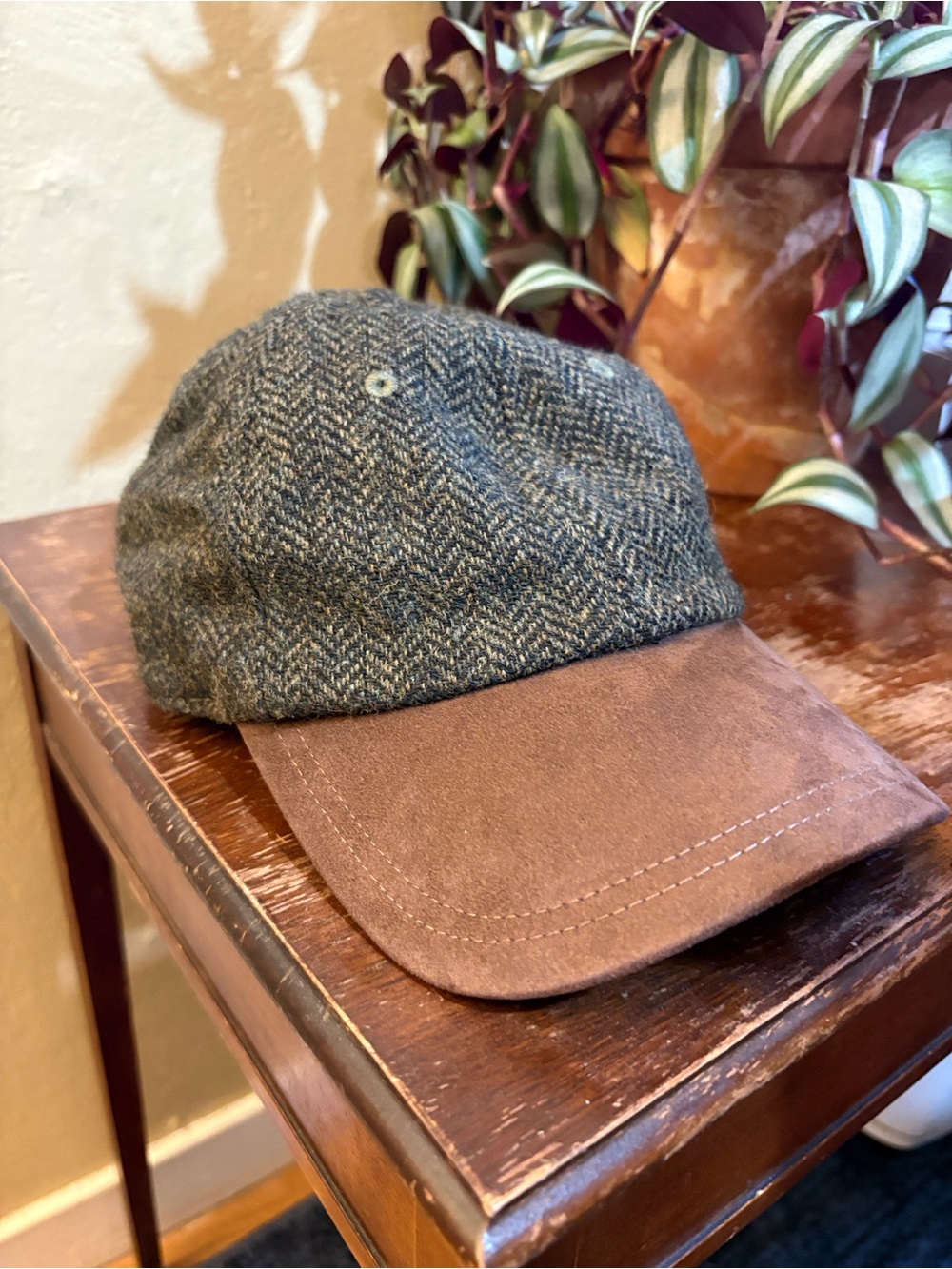 Banana Republic 100% Wool Herringbone Baseball Cap Brown Suede-Look Brim